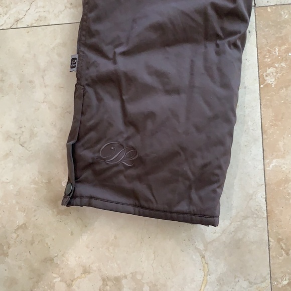 D2 snowboarding ski pants in chocolate brown - Picture 7 of 9